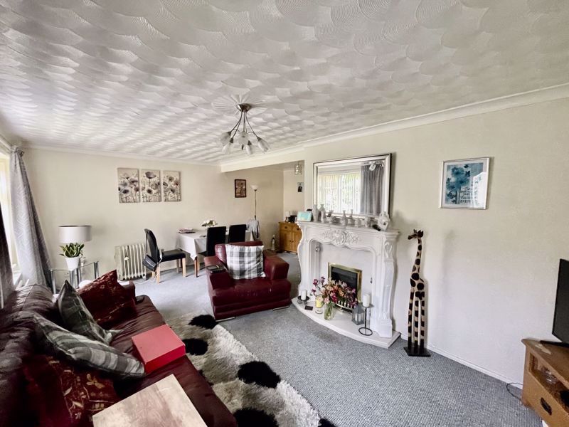 Living Room- click for photo gallery